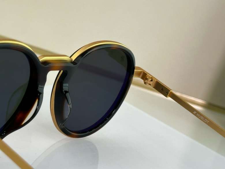 Picture of Hublot Sunglasses _SKUfw55481173fw